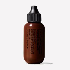NWT MAC Studio Face & Body Foundation N9